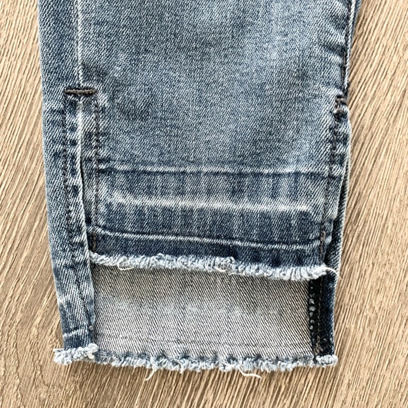 JBD Mid-Rise Skinny Jeans with Released Step Hem - Picture 4 of 10